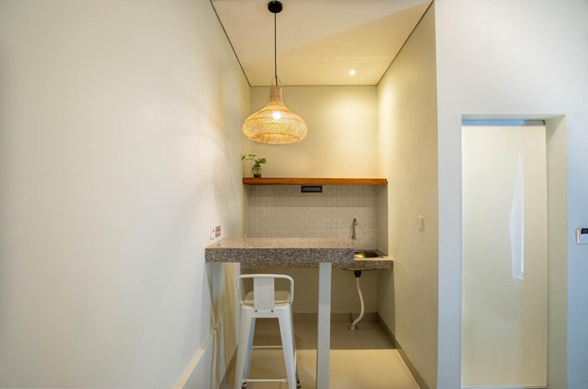 Baliem Coliving Aparthotel Jimbaran Buitenkant foto